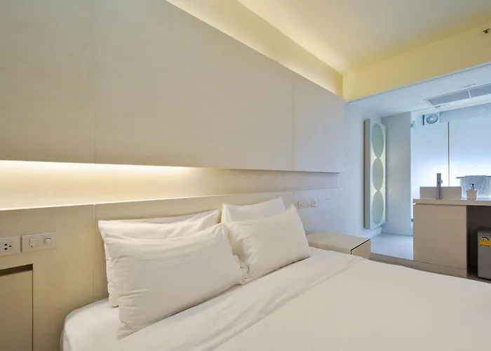 Metacity Hotel 3*
