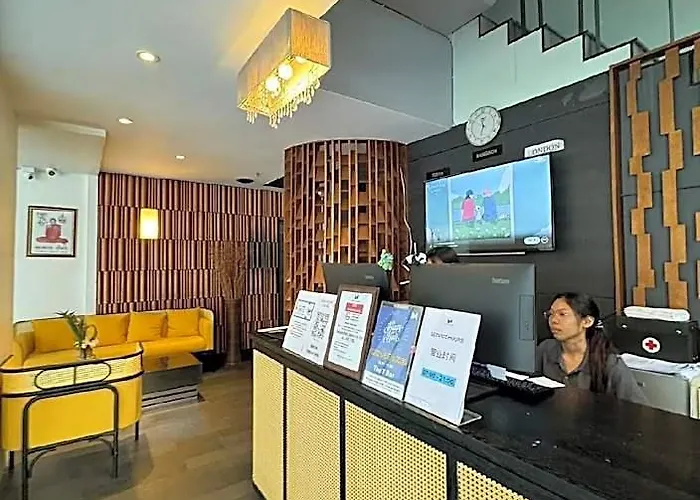 Hotel Metacity 3*